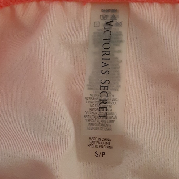 Victoria's Secret Bikini Size Small      (S1) - Picture 3 of 4